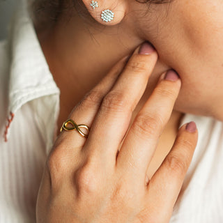 Infinity Finger Ring