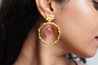 Rosé Wreath Earrings