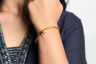 Aurelle Spark Cuff