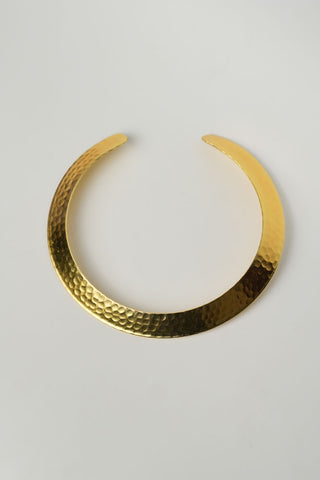 Kiara Hammered Neck Cuff