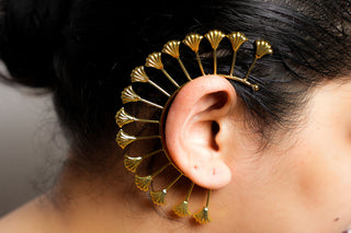 Zaria Sunbloom Earcuff
