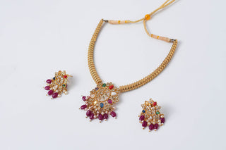 Rajvilaas Necklace Set