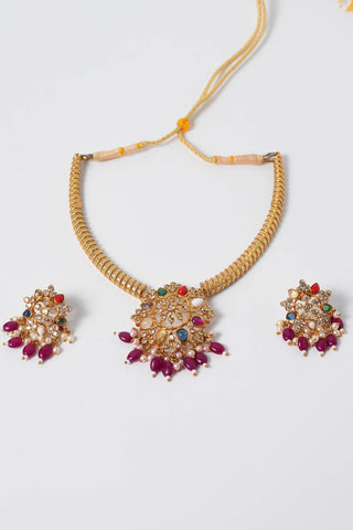 Rajvilaas Necklace Set