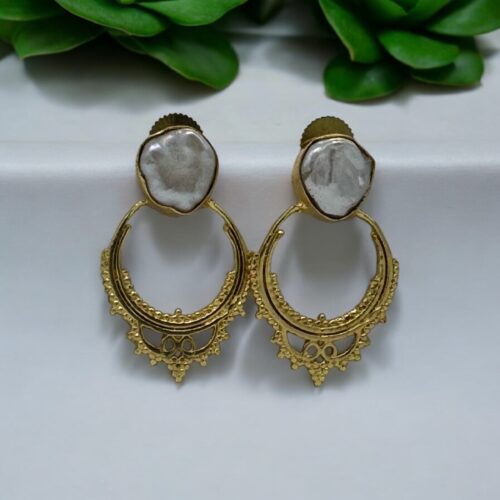Regal Pearl Earrings