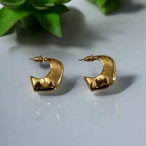 Luma Bold Studs