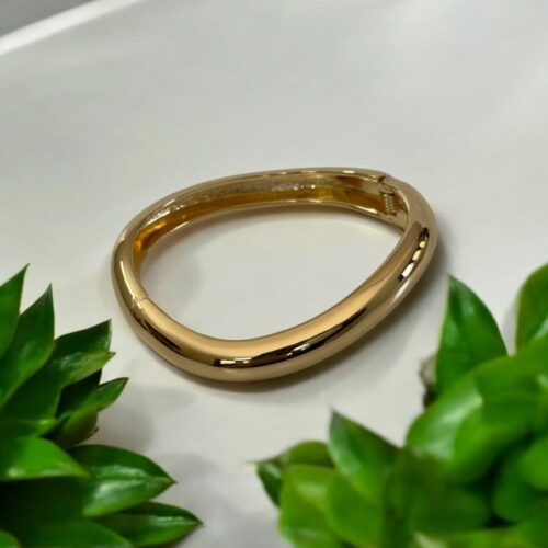 Golden Curve Cuff